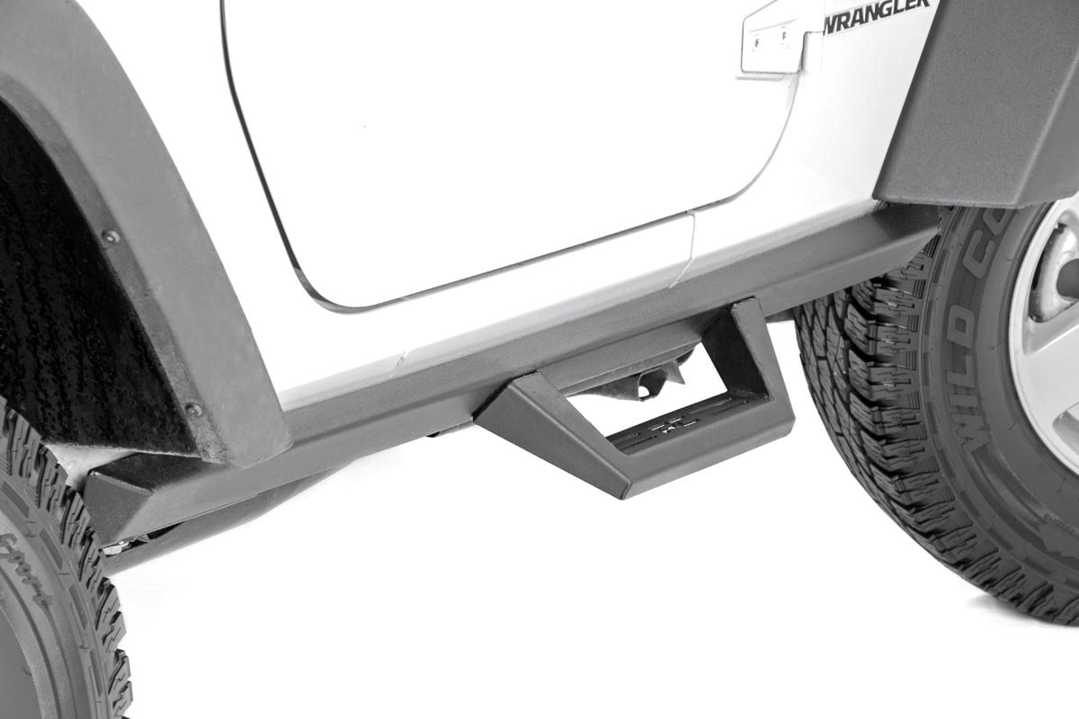 Jeep Wrangler Contoured Drop Steps - Rough Country - Drop Step Design - Textured Black - '07-'18